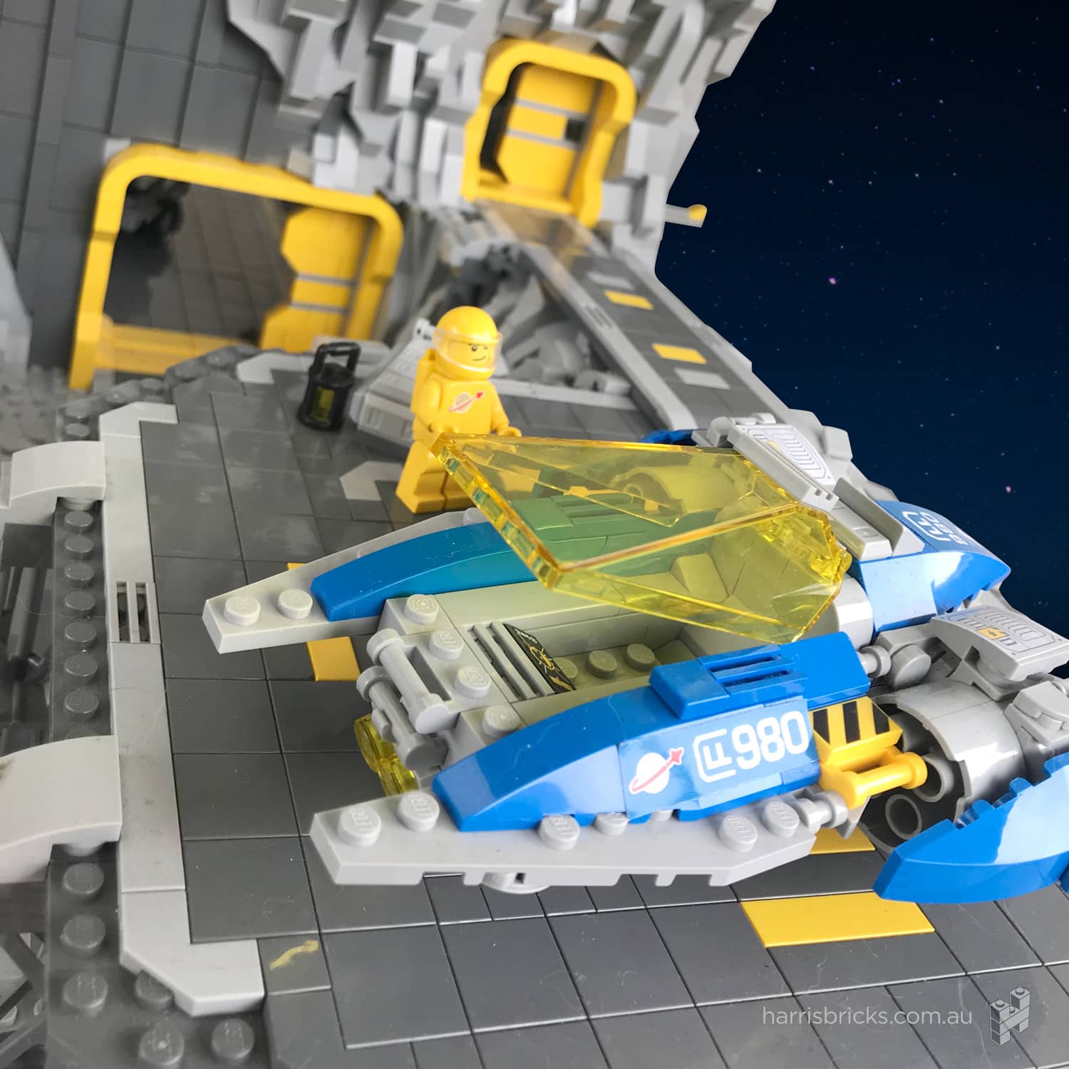 A83-Exploration-Base-Harris-Bricks-023-800x800.j